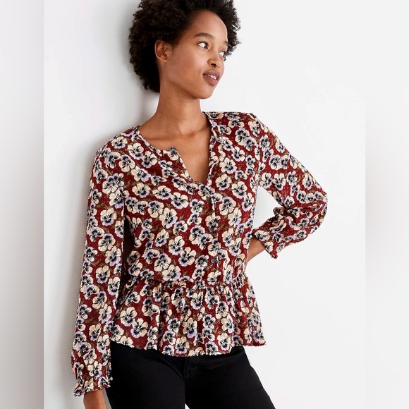 Madewell Tops - NWOT Drawstring Ruffle-Hem Top in Viola Floral